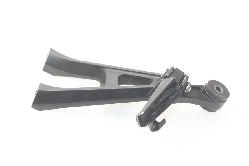 photo de PŁYTKA PODNÓŻKA TYLNA PRAWA SUZUKI GSX-R GSXR K16 1000 (2012 - 2016) - Zoom stanu zużycia