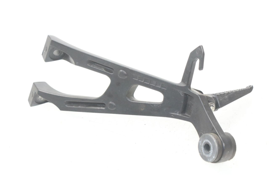 photo de PŁYTKA PODNÓŻKA TYLNA PRAWA SUZUKI GSX-R GSXR K16 1000 (2012 - 2016) - Punkty mocowania