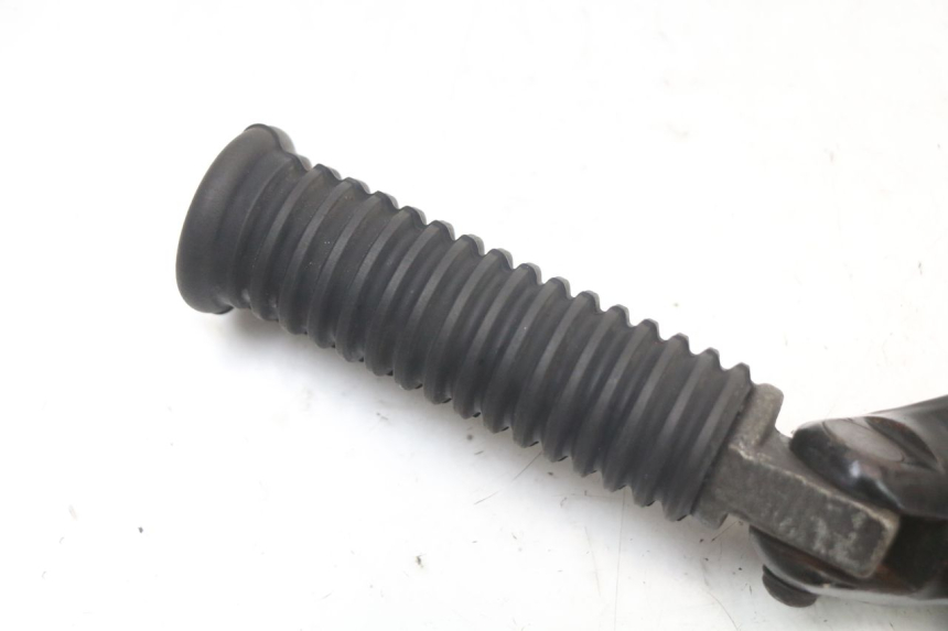 photo de PŁYTKA PODNÓŻKA TYLNA PRAWA HARLEY DAVIDSON SPORTSTER XL CUSTOM 883 (1999 - 2006) - Szczegół części