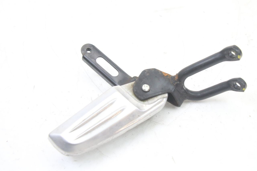 photo de PŁYTKA PODNÓŻKA TYLNA PRAWA HONDA PCX (JF57/JF64) 125 (2014 - 2018) - Zbliżenie techniczne