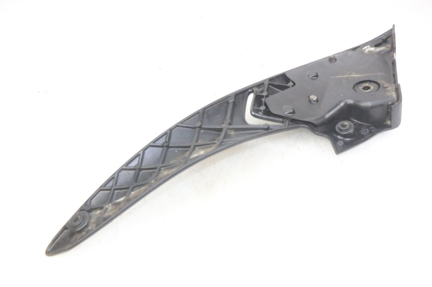 photo de PŁYTKA PODNÓŻKA TYLNA PRAWA GILERA NEXUS 125 (2007 - 2009) - Zoom stanu zużycia