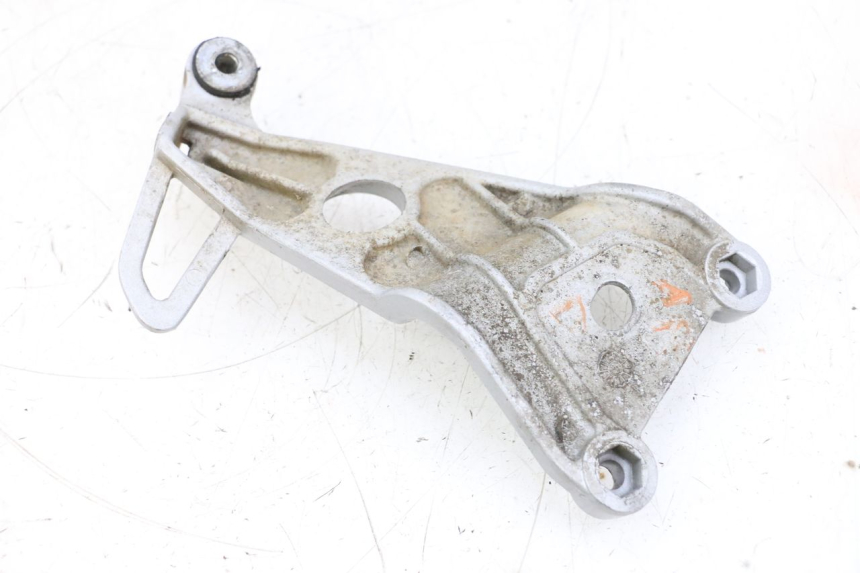 photo de PŁYTKA PODNÓŻKA TYLNA PRAWA HONDA NSR R 125 (1994 - 2003) - Zbliżenie techniczne