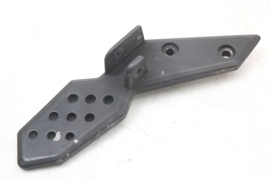 photo de PŁYTKA PODNÓŻKA TYLNA PRAWA KYMCO SUPER 8 125 (2008 - 2015) - Inny kąt widzenia