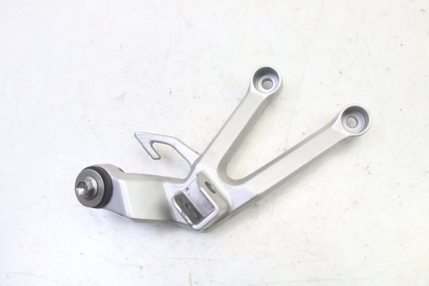 photo de PŁYTKA PODNÓŻKA TYLNA PRAWA SUZUKI SV S 650 (2003 - 2009) - Widok główny