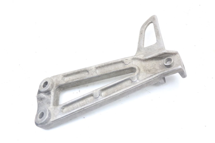 photo de PŁYTKA PODNÓŻKA TYLNA PRAWA YAMAHA TDR DELTABOX 125 (1997 - 2003) - Inny kąt widzenia