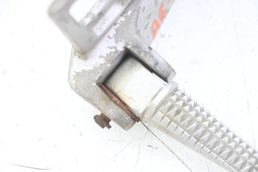 photo de PŁYTKA PODNÓŻKA TYLNA PRAWA YAMAHA TDR DELTABOX 125 (1997 - 2003) - Szczegół części