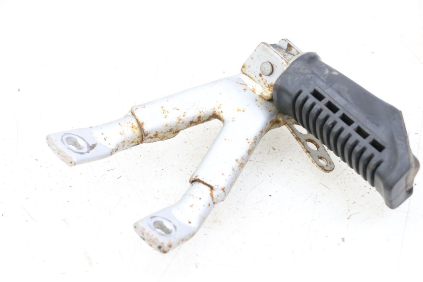 photo de PŁYTKA PODNÓŻKA TYLNA PRAWA HYOSUNG XRX 125 (2000 - 2008) - Zoom stanu zużycia