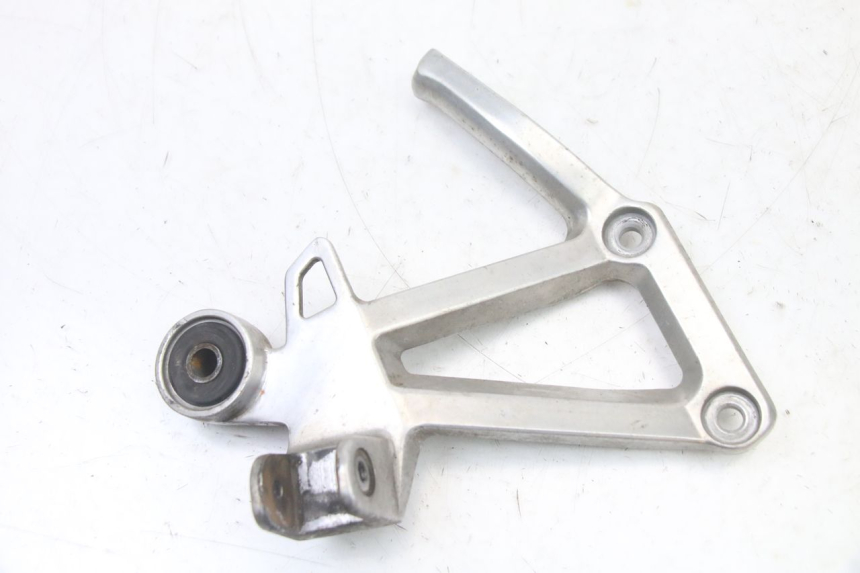 photo de PŁYTKA PODNÓŻKA TYLNA PRAWA YAMAHA FZS FAZER 600 (2001 - 2003) - Widok główny