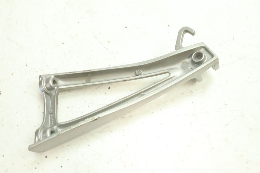 photo de PŁYTA PODNÓŻKA TYLNEGO PRAWEGO YAMAHA YZF R6 600 (2008 - 2009) - Inny kąt widzenia