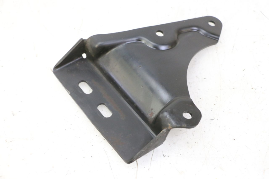 photo de PŁYTKA PODNÓŻKA TYLNA LEWA QUADRO 4 4D 350 (2015 - 2018) - Widok główny