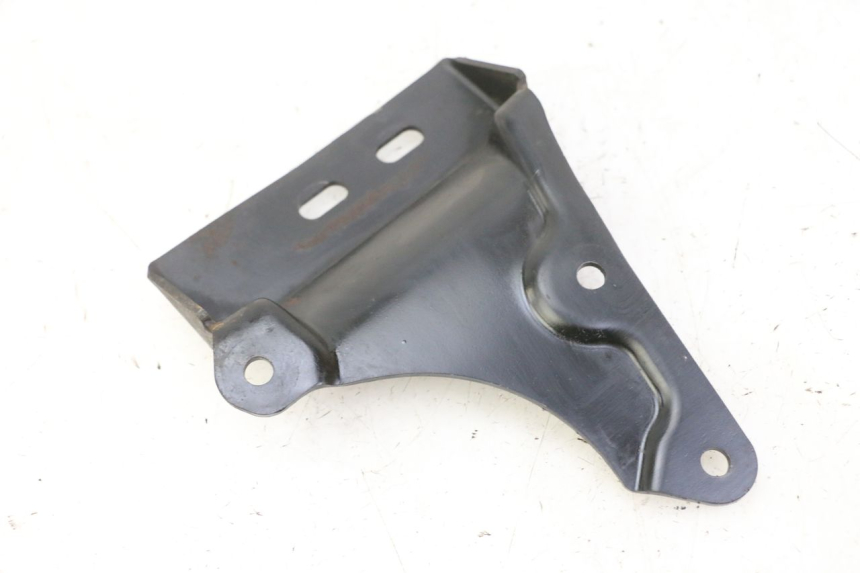 photo de PŁYTKA PODNÓŻKA TYLNA LEWA QUADRO 4 4D 350 (2015 - 2018) - Zoom stanu zużycia