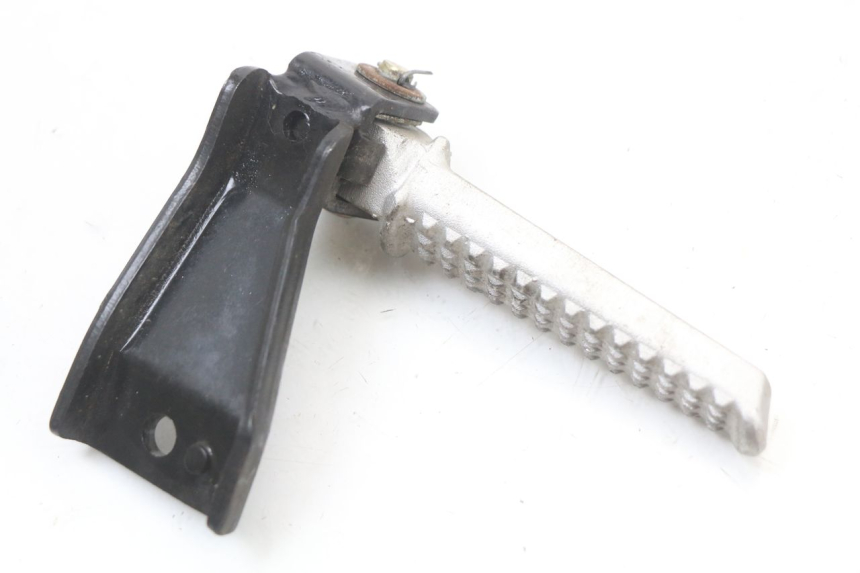 photo de PŁYTKA PODNÓŻKA TYLNA LEWA DAELIM A-FOUR 2T 50 (2005 - 2012) - Inny kąt widzenia