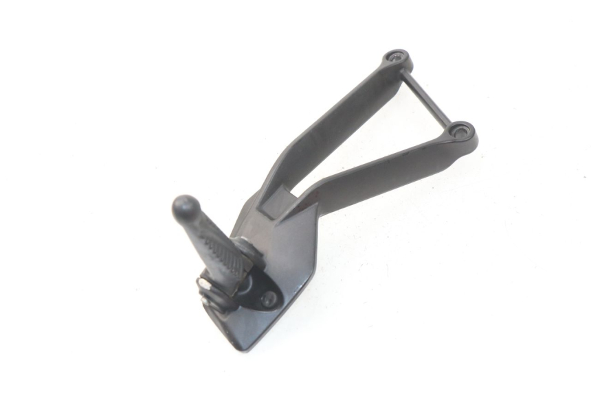 photo de PŁYTKA PODNÓŻKA TYLNA LEWA MV AGUSTA BRUTALE R WALLY 910 (2008 - 2008) - Widok ogólny