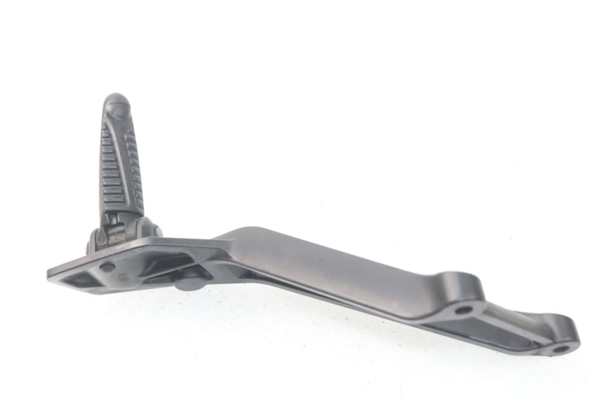 photo de PŁYTKA PODNÓŻKA TYLNA LEWA MV AGUSTA BRUTALE R WALLY 910 (2008 - 2008) - Punkty mocowania