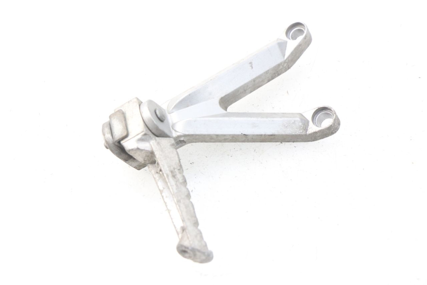 photo de PŁYTKA PODNÓŻKA TYLNA LEWA HYOSUNG COMET GTR 125 (2007 - 2014) - Zoom stanu zużycia