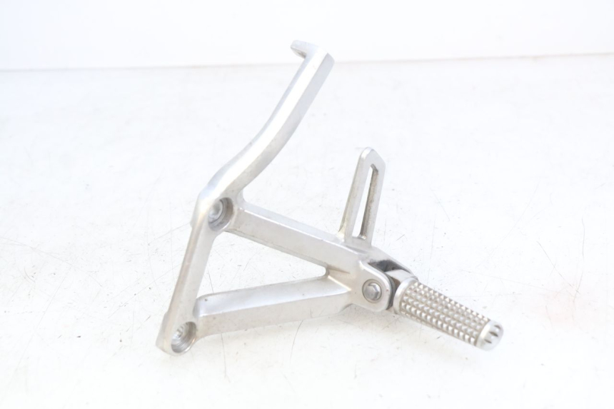 photo de PŁYTKA PODNÓŻKA TYLNA LEWA YAMAHA FZS FAZER 600 (1998 - 2001) - Widok główny