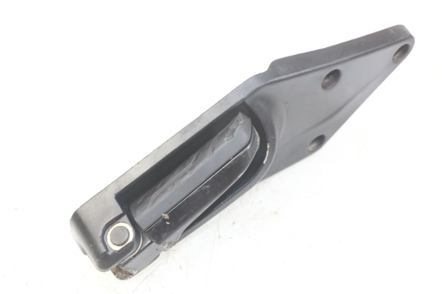 photo de PŁYTKA PODNÓŻKA TYLNA LEWA GILERA GP 800 (2007 - 2013) - Zoom stanu zużycia