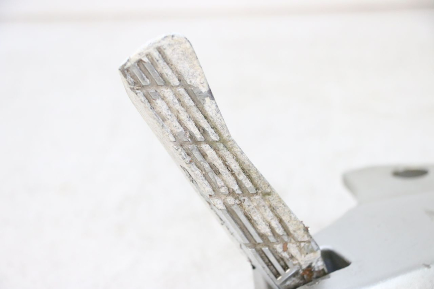 photo de PŁYTKA PODNÓŻKA TYLNA LEWA JM MOTORS GTS 125 (2015 - 2019) - Zoom stanu zużycia