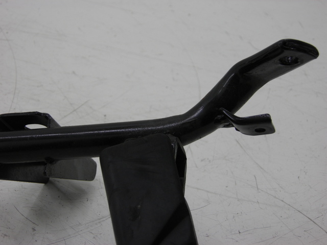 photo de PŁYTKA PODNÓŻKA TYLNA LEWA HONDA FES S-WING SWING ABS 125 (2007 - 2015) - Szczegóły charakterystyczne