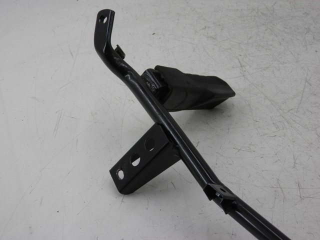 photo de PŁYTKA PODNÓŻKA TYLNA LEWA HONDA FES S-WING SWING ABS 125 (2007 - 2015) - Inny kąt widzenia