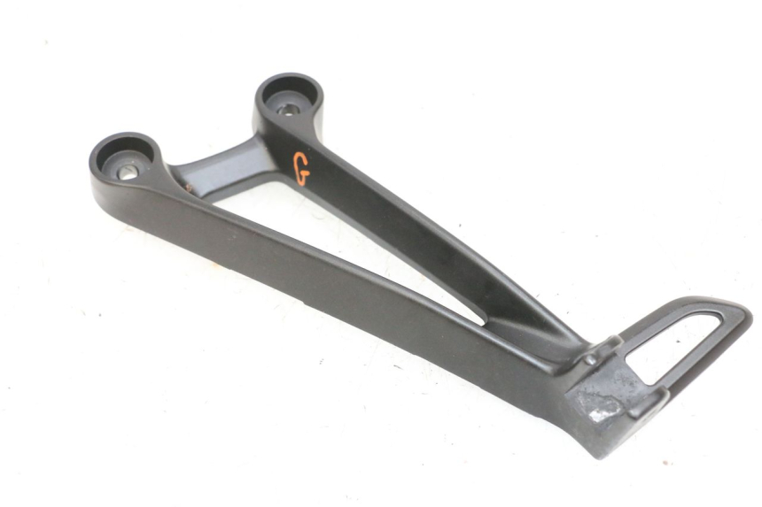 photo de PŁYTKA PODNÓŻKA TYLNA LEWA YAMAHA MT-07 MT07 ABS 700 (2018 - 2020) - Zbliżenie techniczne