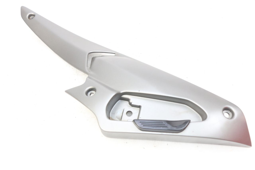 photo de PŁYTKA PODNÓŻKA TYLNA LEWA GILERA NEXUS 125 (2009 - 2013) - Szczegół części