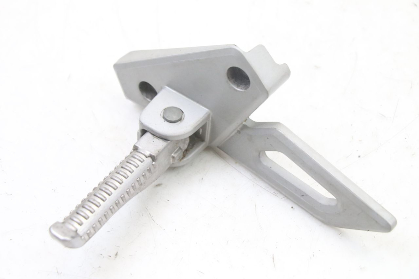 photo de PŁYTKA PODNÓŻKA TYLNA LEWA PEUGEOT SPEEDFIGHT 3 LC 2T 50 (2009 - 2015) - Widok główny