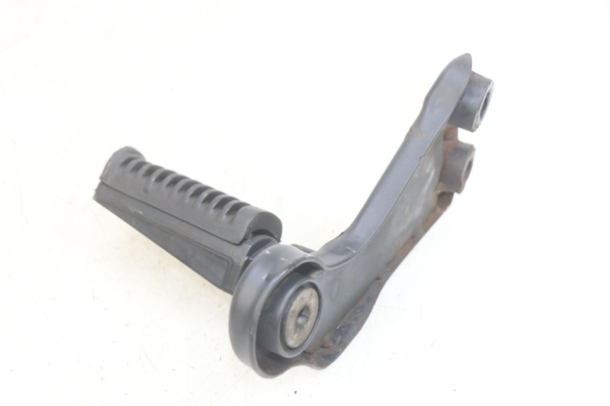 photo de PŁYTKA PODNÓŻKA TYLNA LEWA YAMASAKI ROADSTER 50 (2013 - 2018) - Zbliżenie techniczne