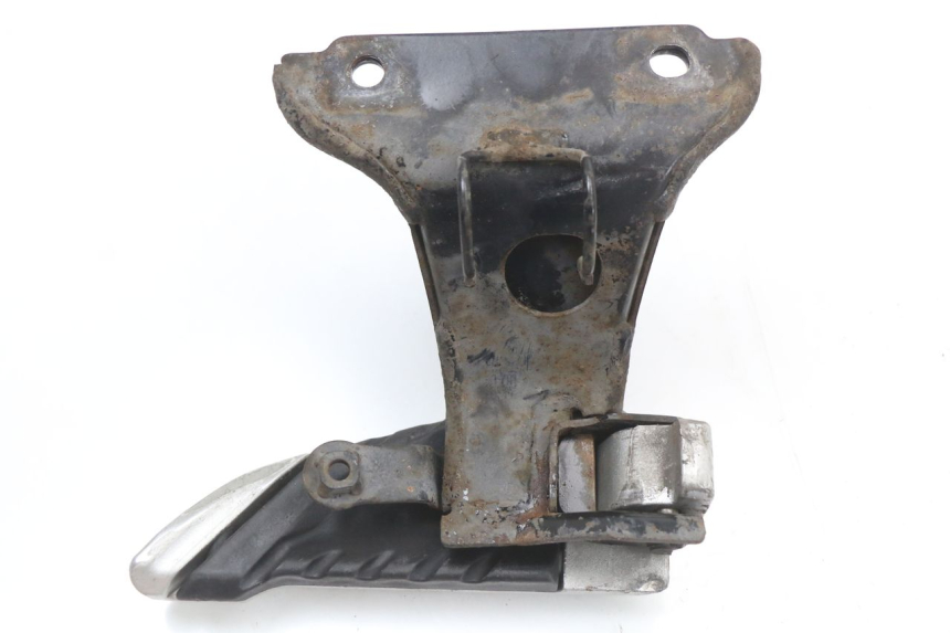 photo de PŁYTKA PODNÓŻKA TYLNA LEWA HONDA SH ABS 125 (2012 - 2017) - Zbliżenie techniczne