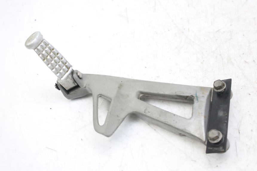 photo de PŁYTKA PODNÓŻKA TYLNA LEWA TRIUMPH SPRINT ST 955 (1999 - 2001) - Zoom stanu zużycia