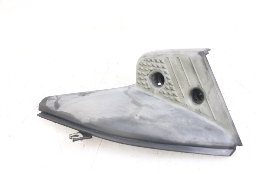 photo de PŁYTKA PODNÓŻKA TYLNA LEWA MBK STUNT NAKED 50 (2004 - 2018) - Zbliżenie techniczne