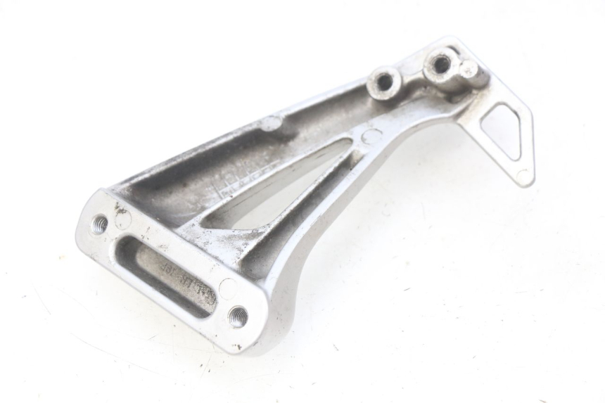 photo de PŁYTKA PODNÓŻKA TYLNA LEWA SUZUKI SV N 650 (1999 - 2002) - Zoom stanu zużycia