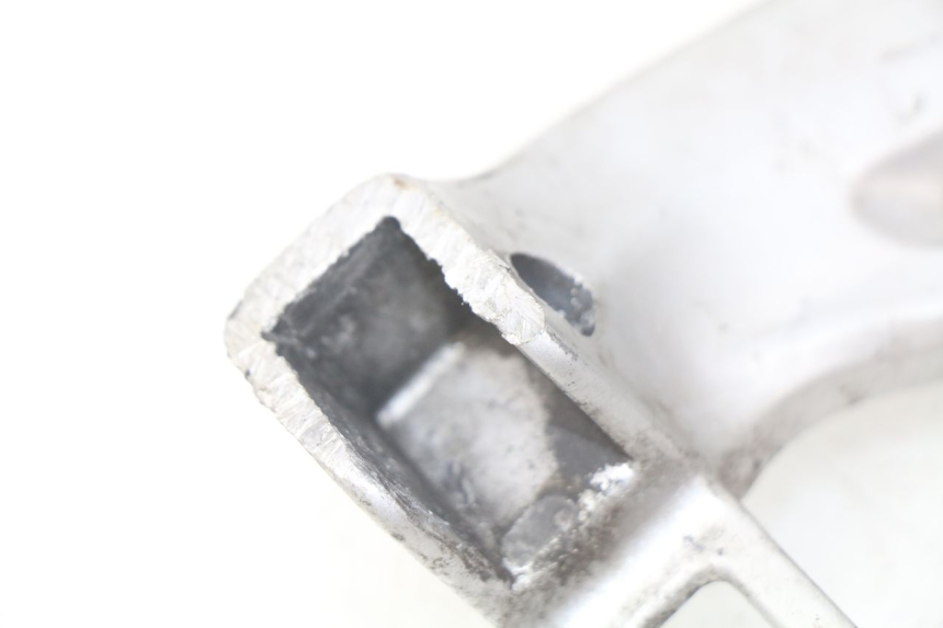 photo de PŁYTKA PODNÓŻKA TYLNA LEWA SUZUKI SV S 650 (1999 - 2002) - Zoom stanu zużycia