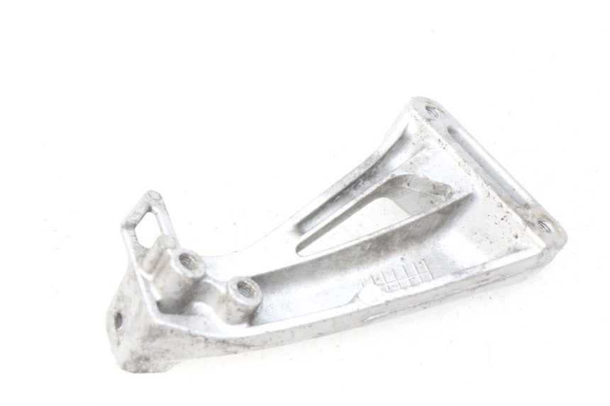 photo de PŁYTKA PODNÓŻKA TYLNA LEWA SUZUKI SV S 650 (1999 - 2002) - Punkty mocowania