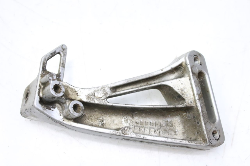 photo de PŁYTKA PODNÓŻKA TYLNA LEWA SUZUKI SV S 650 (1999 - 2002) - Inny kąt widzenia