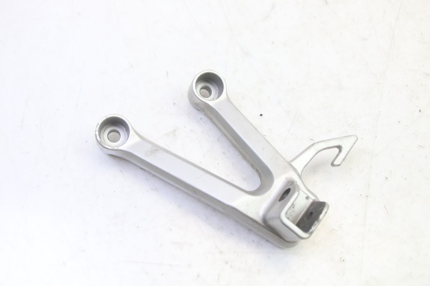 photo de PŁYTKA PODNÓŻKA TYLNA LEWA SUZUKI SV S 650 (2003 - 2009) - Widok główny