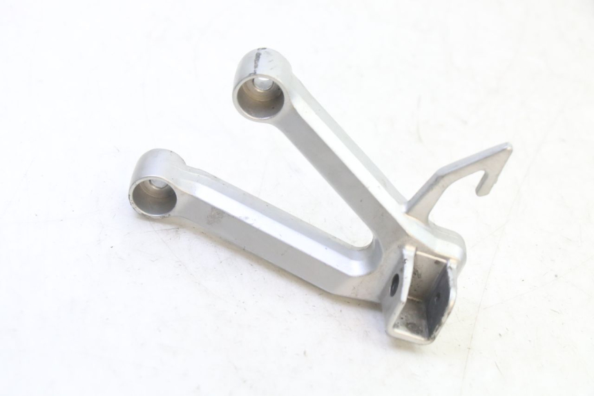 photo de PŁYTKA PODNÓŻKA TYLNA LEWA SUZUKI SV S 650 (2003 - 2009) - Szczegół części