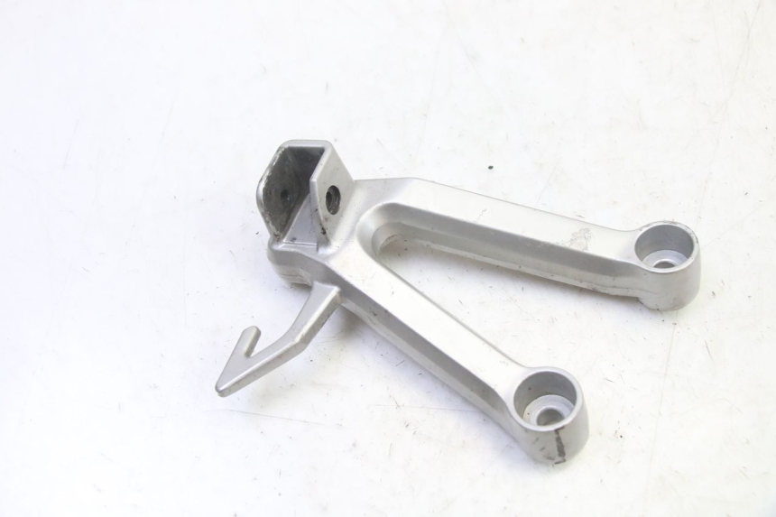 photo de PŁYTKA PODNÓŻKA TYLNA LEWA SUZUKI SV S 650 (2003 - 2009) - Zoom stanu zużycia