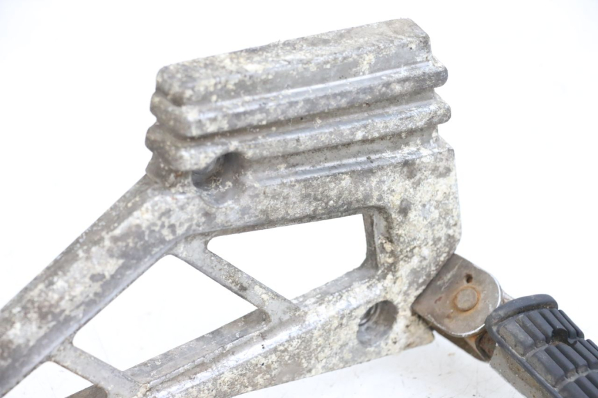 photo de PŁYTKA PODNÓŻKA TYLNA LEWA YAMAHA XJ F 900 (1983 - 1994) - Punkty mocowania