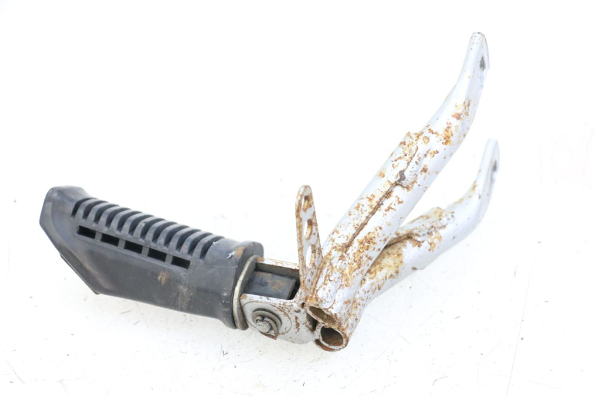 photo de PŁYTKA PODNÓŻKA TYLNA LEWA HYOSUNG XRX 125 (2000 - 2008) - Zbliżenie techniczne