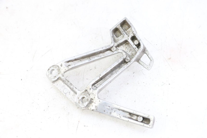 photo de PŁYTKA PODNÓŻKA TYLNA LEWA YAMAHA FZS FAZER 600 (2001 - 2003) - Zoom stanu zużycia