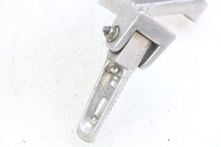 photo de PŁYTKA PODNÓŻKA TYLNA LEWA YAMAHA YZF R THUNDERCAT 600 (1996 - 2003) - Zoom stanu zużycia