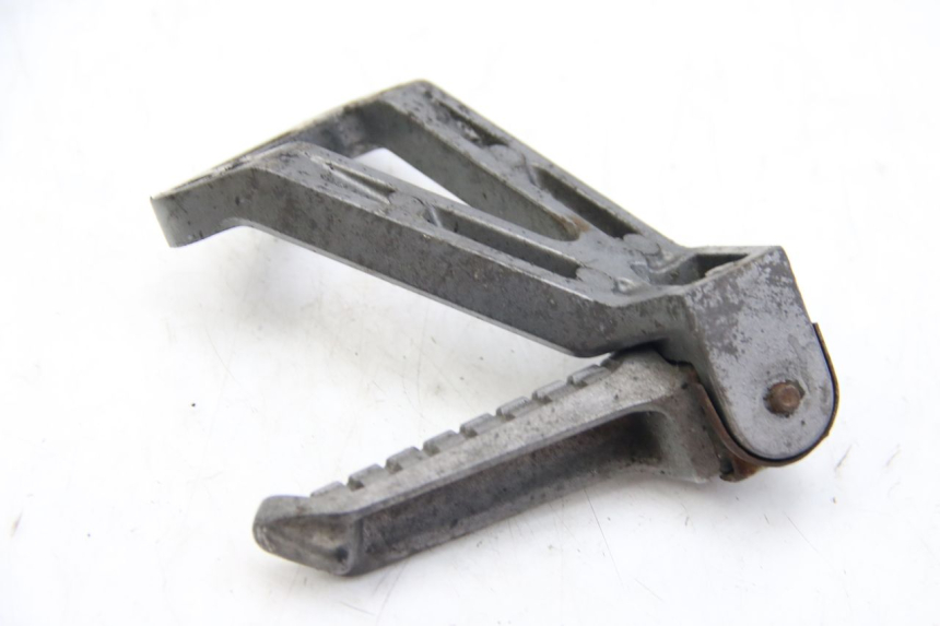 photo de PŁYTKA PODNÓŻKA TYLNA LEWA KAWASAKI ZX-6R ZX6R 600 (1995 - 1997) - Szczegół części