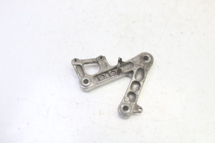 photo de PŁYTKA PODNÓŻKA PRZEDNIA PRAWA HONDA CBR RR FIREBLADE 900 (1992 - 1994) - Zoom stanu zużycia