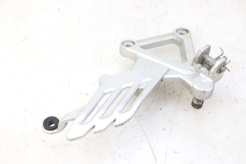 photo de PŁYTKA PODNÓŻKA PRZEDNIA PRAWA STAHO FH 50 (2018 - 2019) - Szczegół części