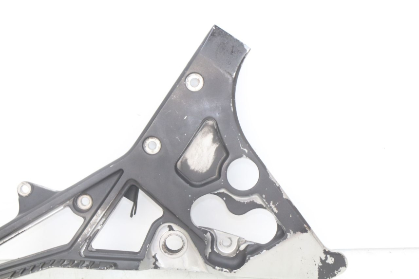 photo de PŁYTKA PODNÓŻKA PRZEDNIA PRAWA YAMAHA FJ 3CX 1200 (1986 - 1996) - Zbliżenie techniczne