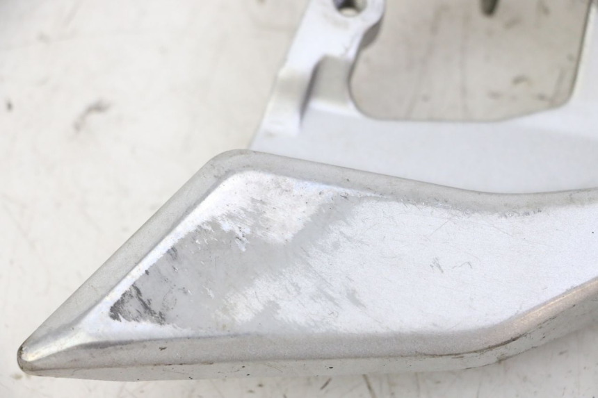 photo de PŁYTKA PODNÓŻKA PRZEDNIA PRAWA YAMAHA FJR ABS 1300 (2016 - 2020) - Szczegół części