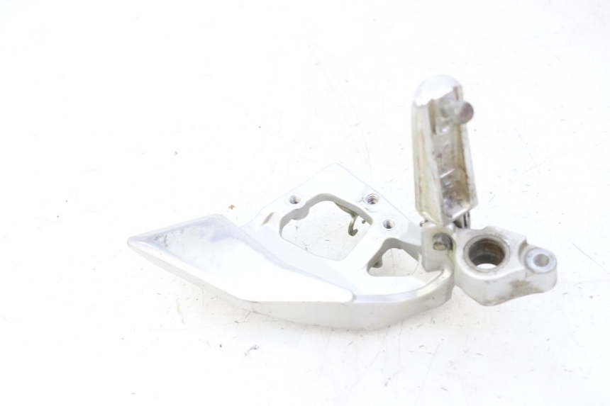 photo de PŁYTKA PODNÓŻKA PRZEDNIA PRAWA YAMAHA FJR ABS 1300 (2016 - 2020) - Inny kąt widzenia