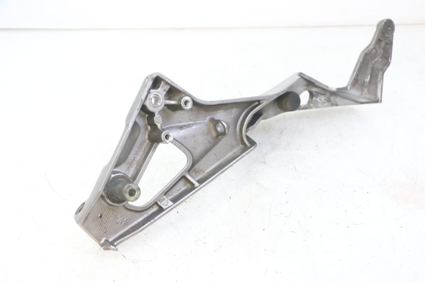 photo de PŁYTKA PODNÓŻKA PRZEDNIA PRAWA HONDA NTV DEAUVILLE ABS 700 (2007 - 2016) - Zoom stanu zużycia