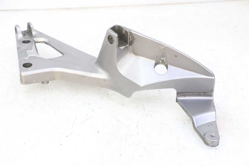 photo de PŁYTKA PODNÓŻKA PRZEDNIA PRAWA HONDA NTV DEAUVILLE ABS 700 (2007 - 2016) - Stan powierzchni